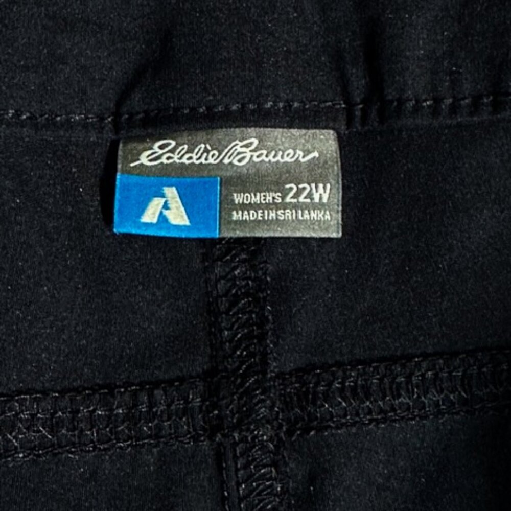Eddie Bauer First Ascent Guide Pro Crop Capri Pants Black 22W - Picture 5 of 6